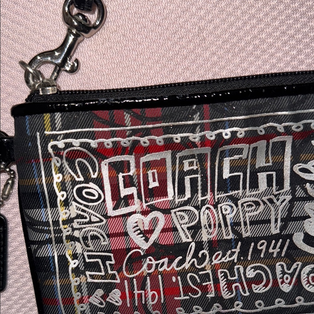 Coach Poppy Wristlet - Picture 3 of 5